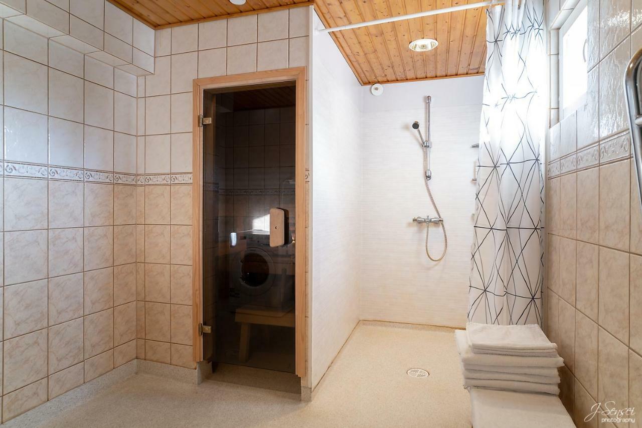 Westbay Inn Βάασα Εξωτερικό φωτογραφία